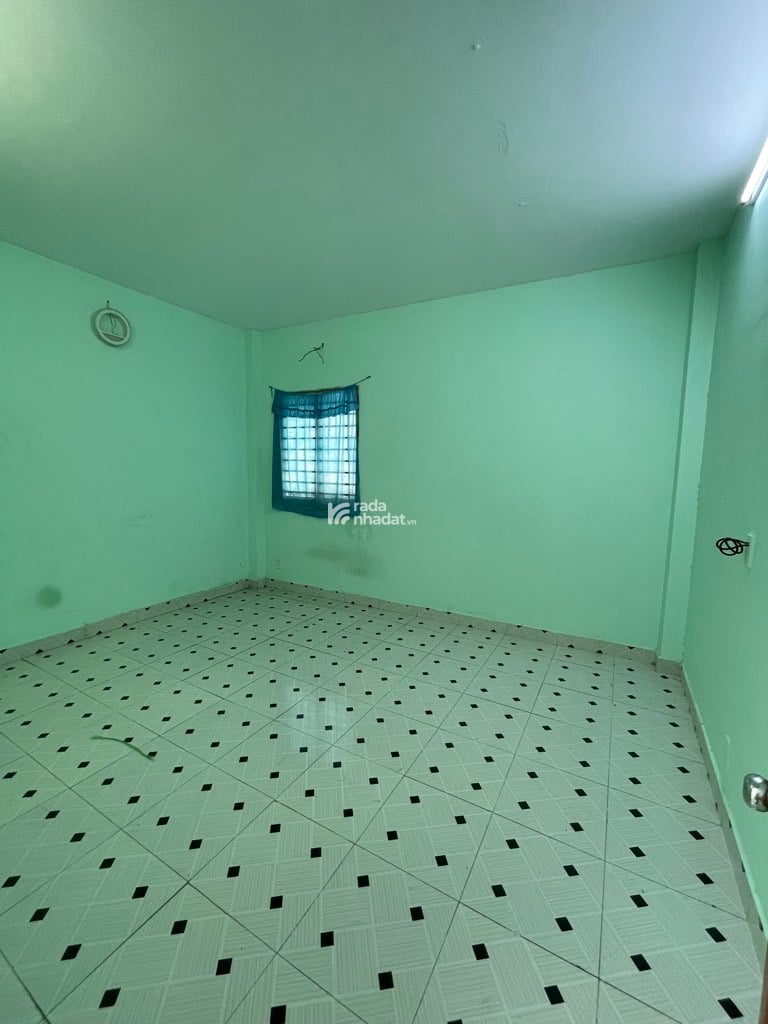 XE TẢI ĐỖ CỬA -3 TẦNG KHUÔNG VIỆT PHÚ TRUNG TÂN PHÚ -DT: 4.2*13M (53M2)  - 5 TỶ 1