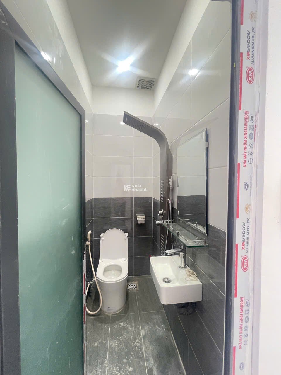 HOT: MẶT TIỀN KINH DOANH ĐƯỜNG ÂU CƠ, PHƯỜNG 10 TÂN BÌNH.