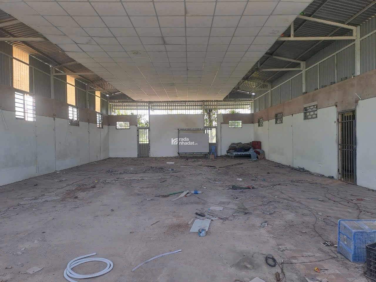   Bán đất mặt tiền đường  nguyễn Văn Tạo, giá cực tốt