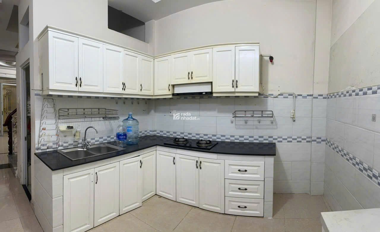 HOT: BÁN NHÀ 178// Phan Đăng Lưu, Phường 3, Quận Phú Nhuận