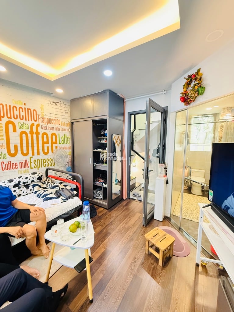 NGAY VÒNG XOAY LÝ THÁI TỔ - NHÀ   MỚI 4 TẦNG MUA Ở NGAY- 25M2 - SỔ HC ĐẦY ĐỦ 