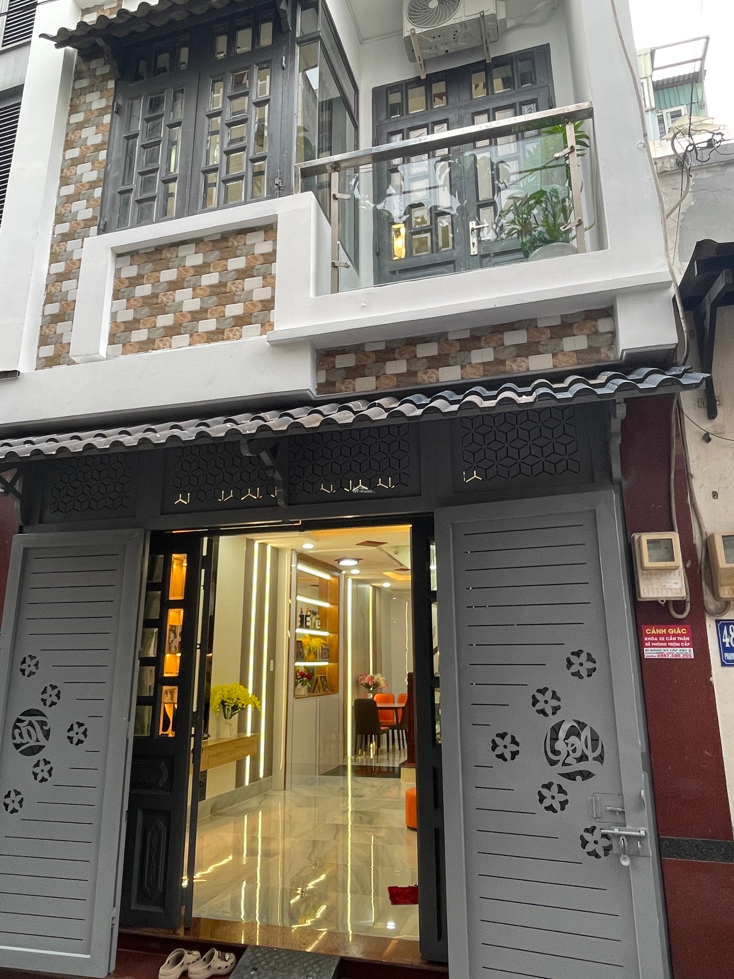 5.45 TỶ - 2 TẦNG HẺM XE HƠI PHẠM VĂN CHIÊU - ĐỐI DIỆN NHÀ VĂN HÓA GÒ VẤP