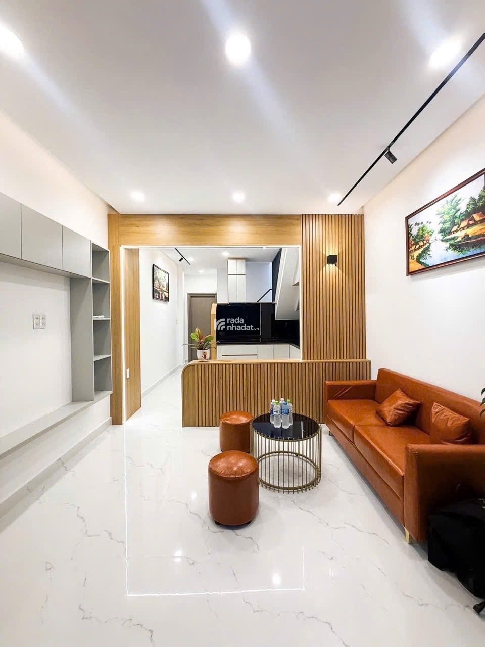 NHÀ ĐẸP BÌNH THẠNH • VỊ TRÍ TIỀM NĂNG • SÁT BỜ KÈ XUYÊN TÂM • 50m2 (3.7 x 13.5) • HXH ĐỔ CỬA