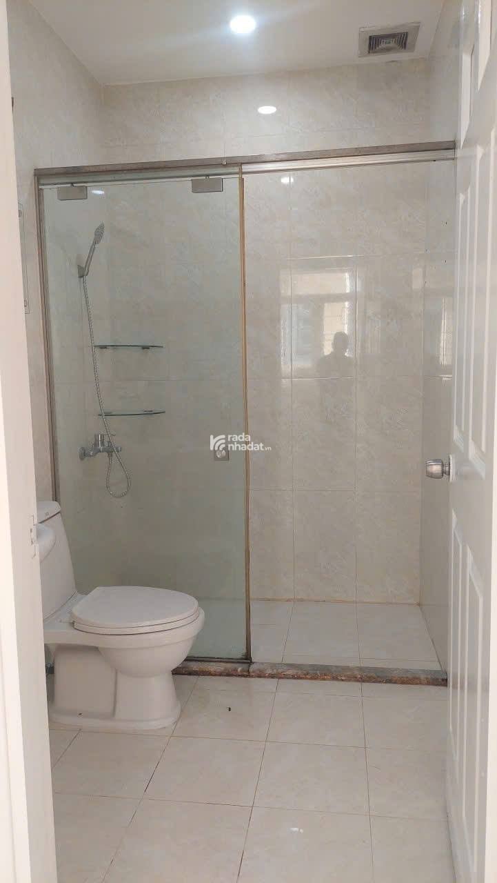 Bán nhà 616/38 Lê Đức Thọ P15 Gò Vấp, DT 8,5x15m, 1 trệt 4 lầu, ĐCT 30tr/th. Giá 13,5 tỷ