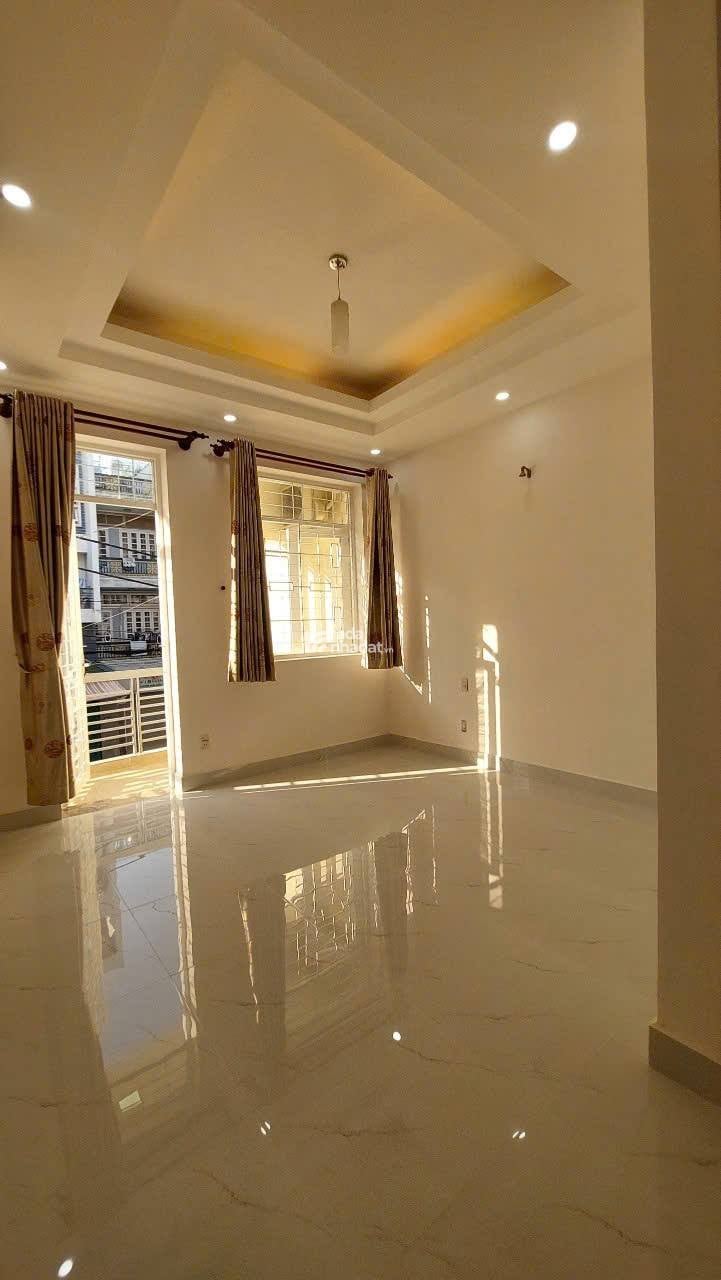 Bán nhà 616/38 Lê Đức Thọ P15 Gò Vấp, DT 8,5x15m, 1 trệt 4 lầu, ĐCT 30tr/th. Giá 13,5 tỷ