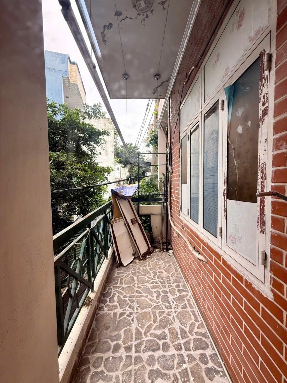 SUẤT ĐẦU TƯ CỰC HIẾM - NHÀ NÁT GÓC 2 MẶT HẺM, LÊ QUANG ĐỊNH - CHỈ 2.5 TỶ