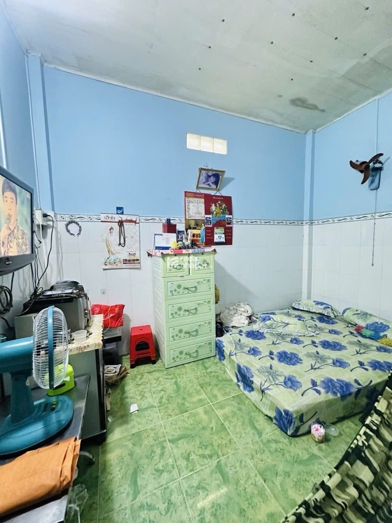 MẶT TIỀN GIÁ RẺ LẠC LONG QUÂN, TÂN BÌNH, 131M2 CÓ KC Ở NGAY. GIẢM 350TR CHỈ CÒN 15.6T TL 