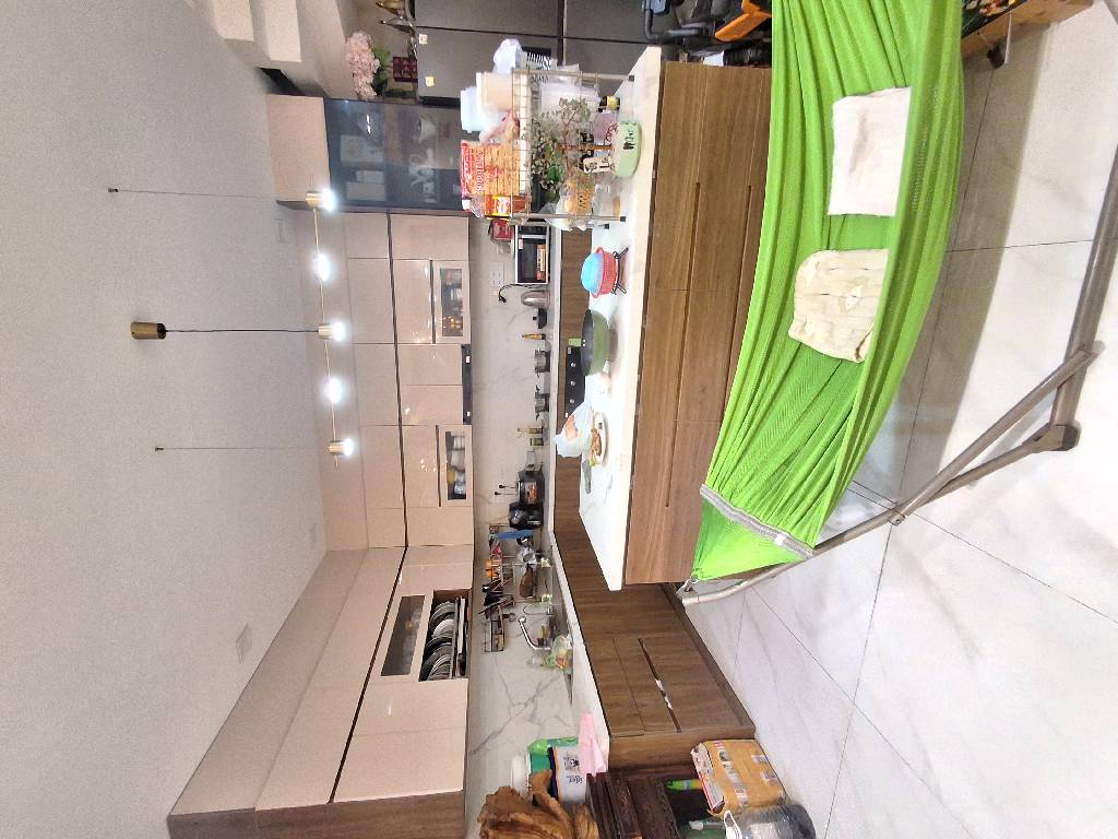 Bán NR 3 Tầng, Nguyễn Văn Linh, Q7, HCM, Ngang 8m , 112m2 , 14 tỷ 500 TL