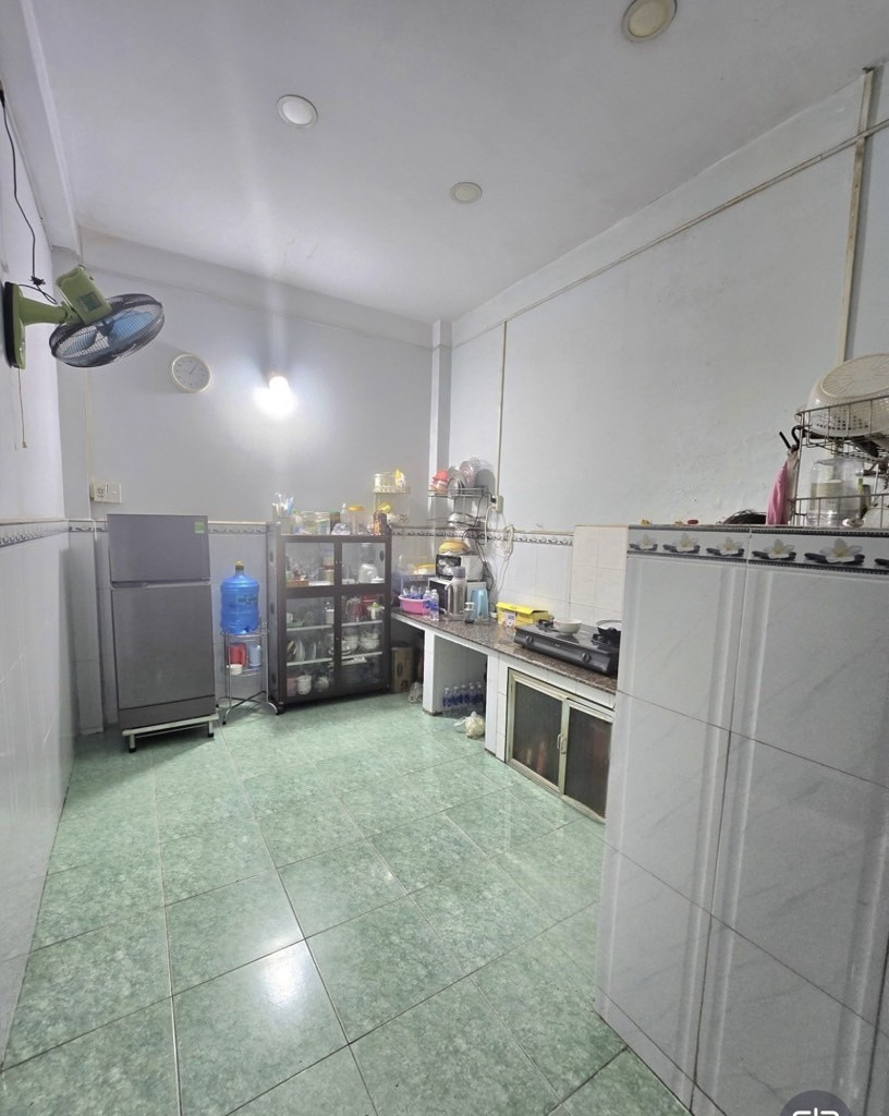 HẺM XE HƠI SÁT MẶT TIỀN NỞ HẬU GẦN NÚT GIAO GÒ DƯA NGANG 5m S 88m2 CHỈ 6,2 TỶ.