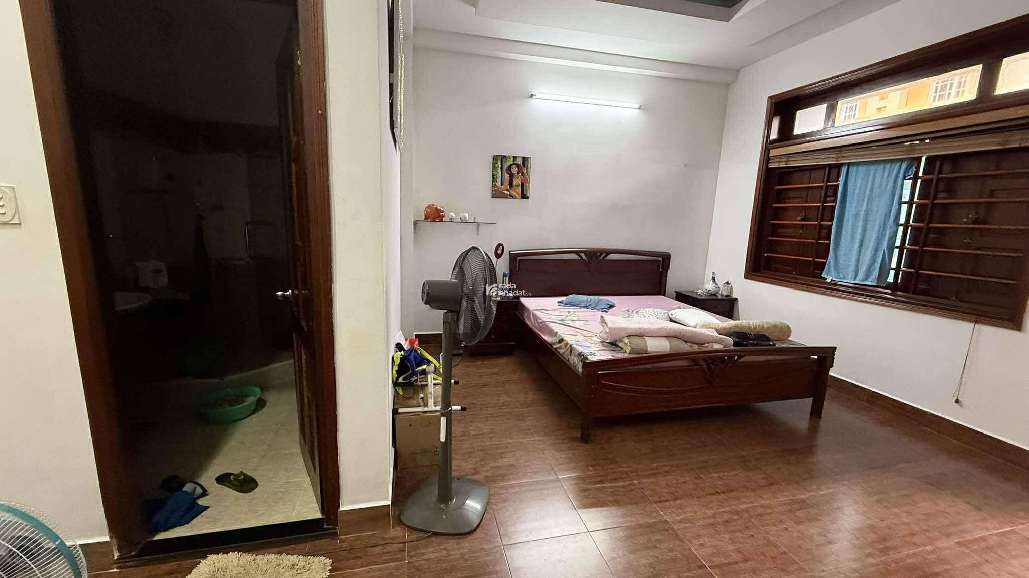 NHÀ 5 TẦNG HẦM Ô TÔ - KHU PHÂN LÔ VIP GẦN BV 175 - 6PN FULL NỘI THẤT