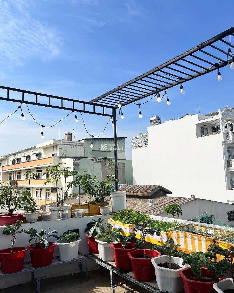BÌNH TÂN- GẦN HƯƠNG LỘ 2,QUỐC LỘ 1A- NHÀ 2 TẦNG- 60M2( 6  10 )- 2 