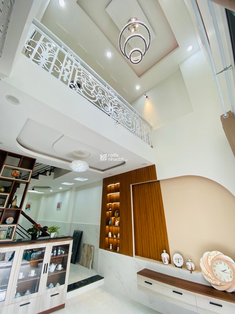 Quận 8, nhà 4 tầng, 42m2, 3pn, shr, nhỉnh 4 tỷ