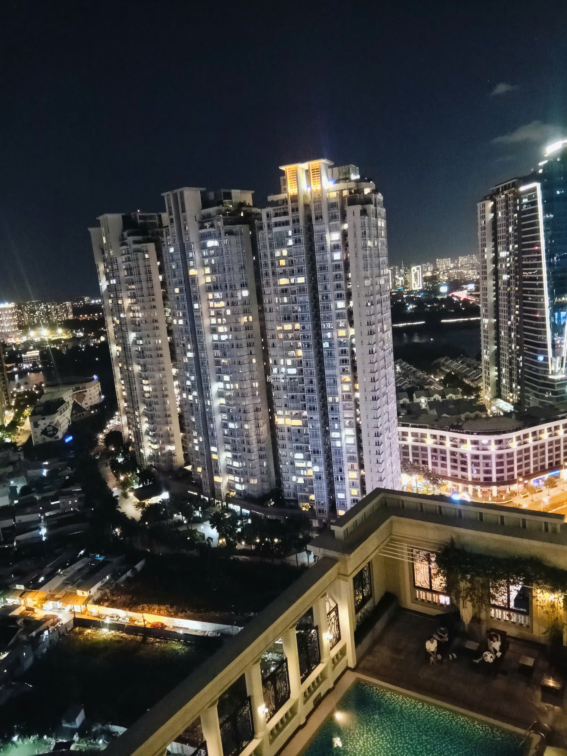 Căn hộ chung cư The Manor 2, DT 235 m2, giá 19 tỷ