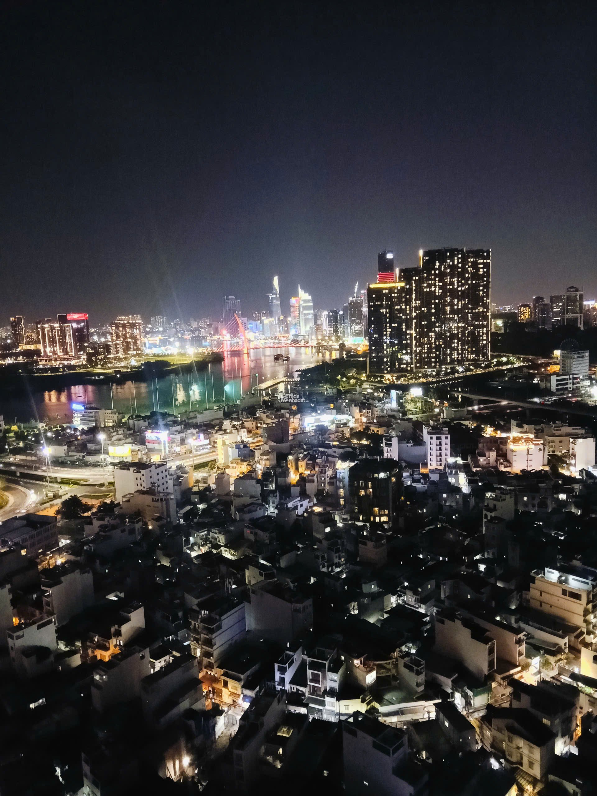 Căn hộ chung cư The Manor 2, DT 235 m2, giá 19 tỷ