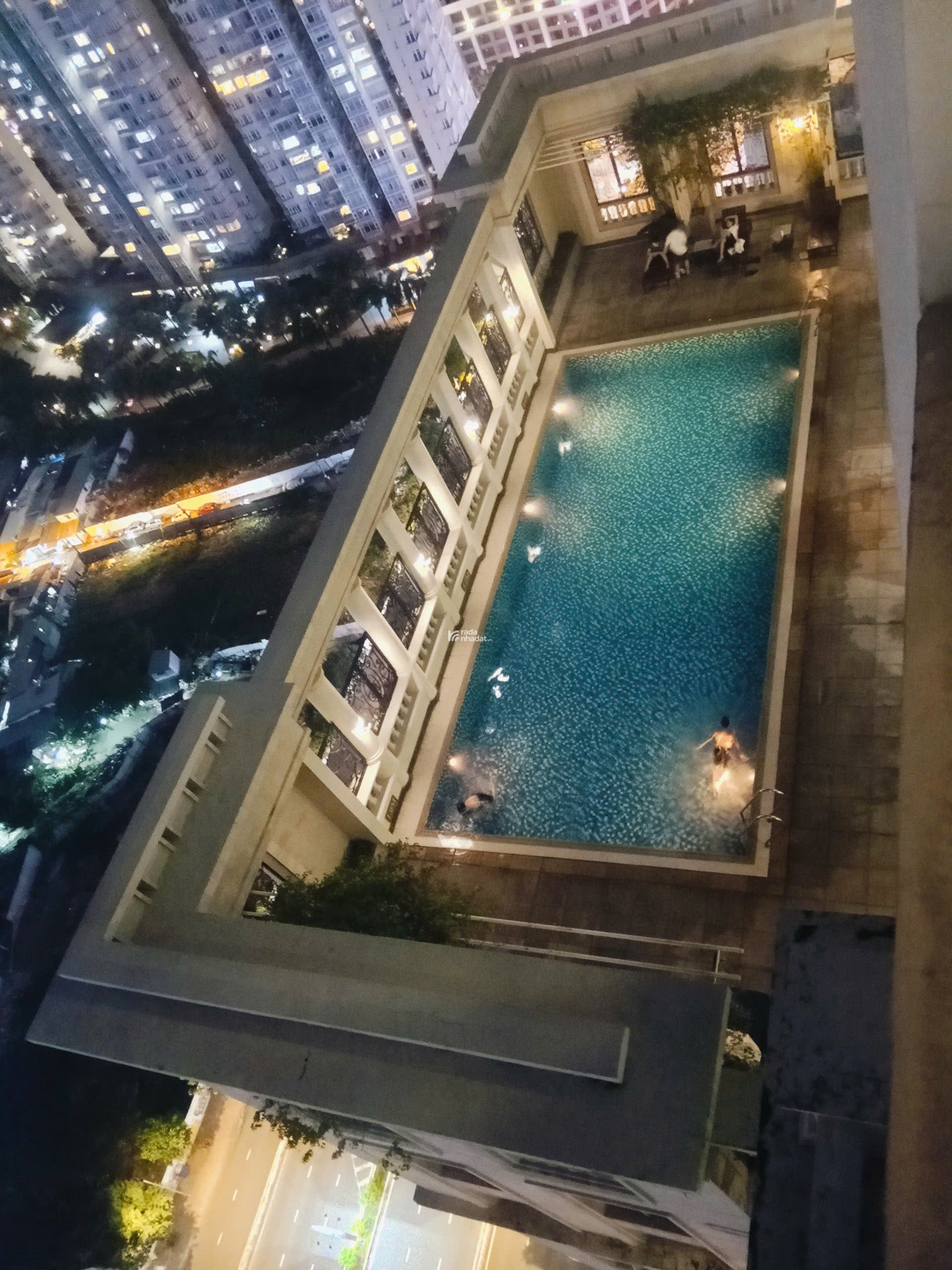 Căn hộ chung cư The Manor 2, DT 235 m2, giá 19 tỷ
