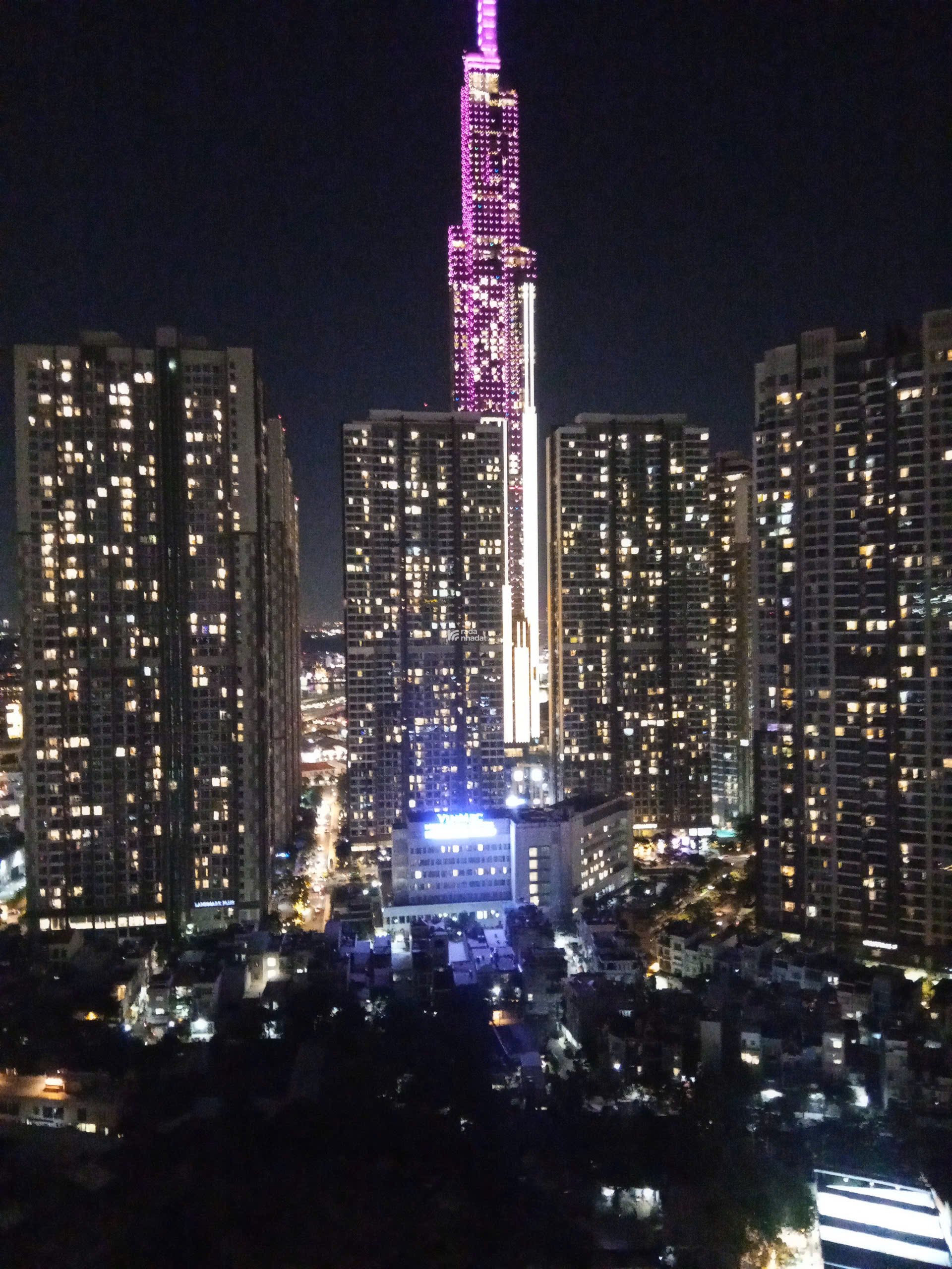 Căn hộ chung cư The Manor 2, DT 235 m2, giá 19 tỷ