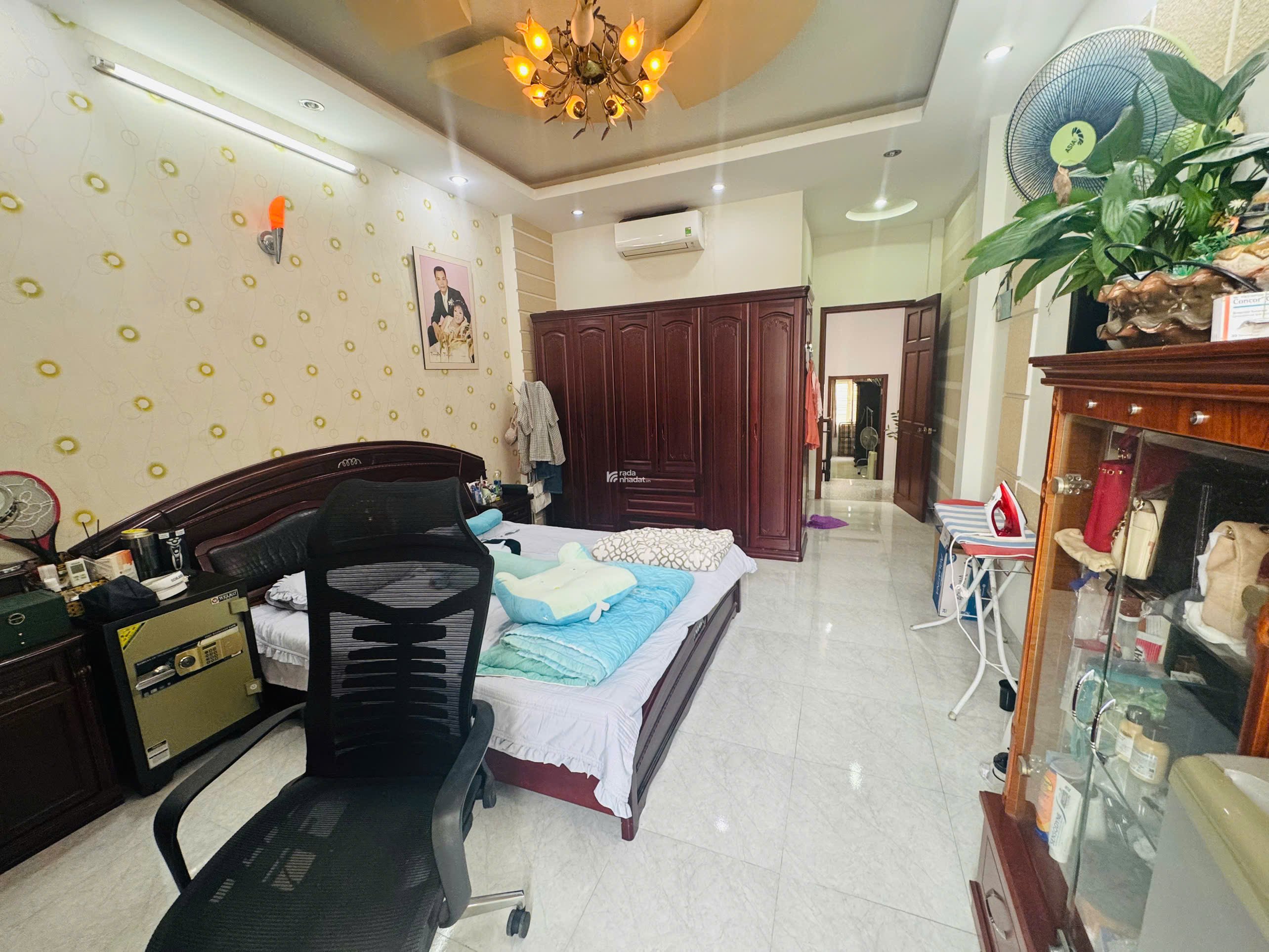 MT đường Lê Lâm, 80m2, 4 tầng, 4PN, khu VIP bàn cờ, chỉ 11.9 tỷ, ở ngay đẳng cấp