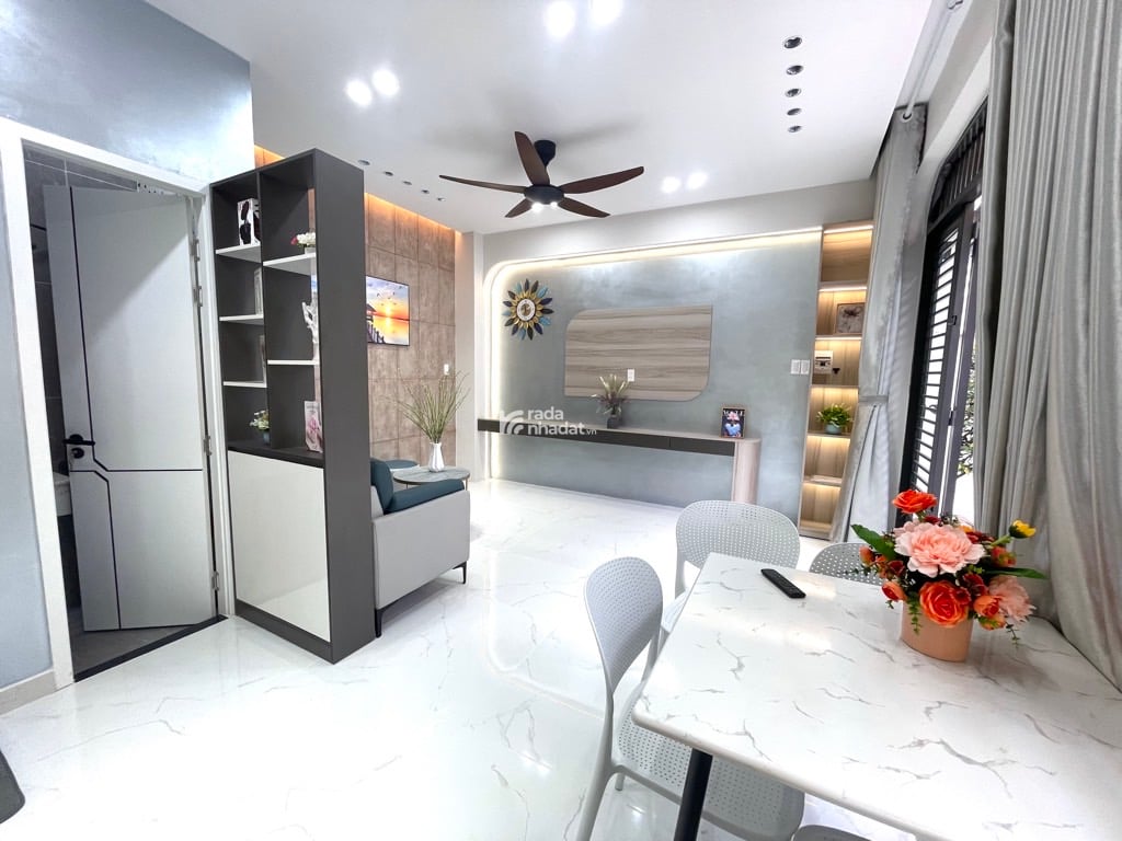 gò vấp 36m2, nhỉnh 4T, nhà mới tặng nội thất
