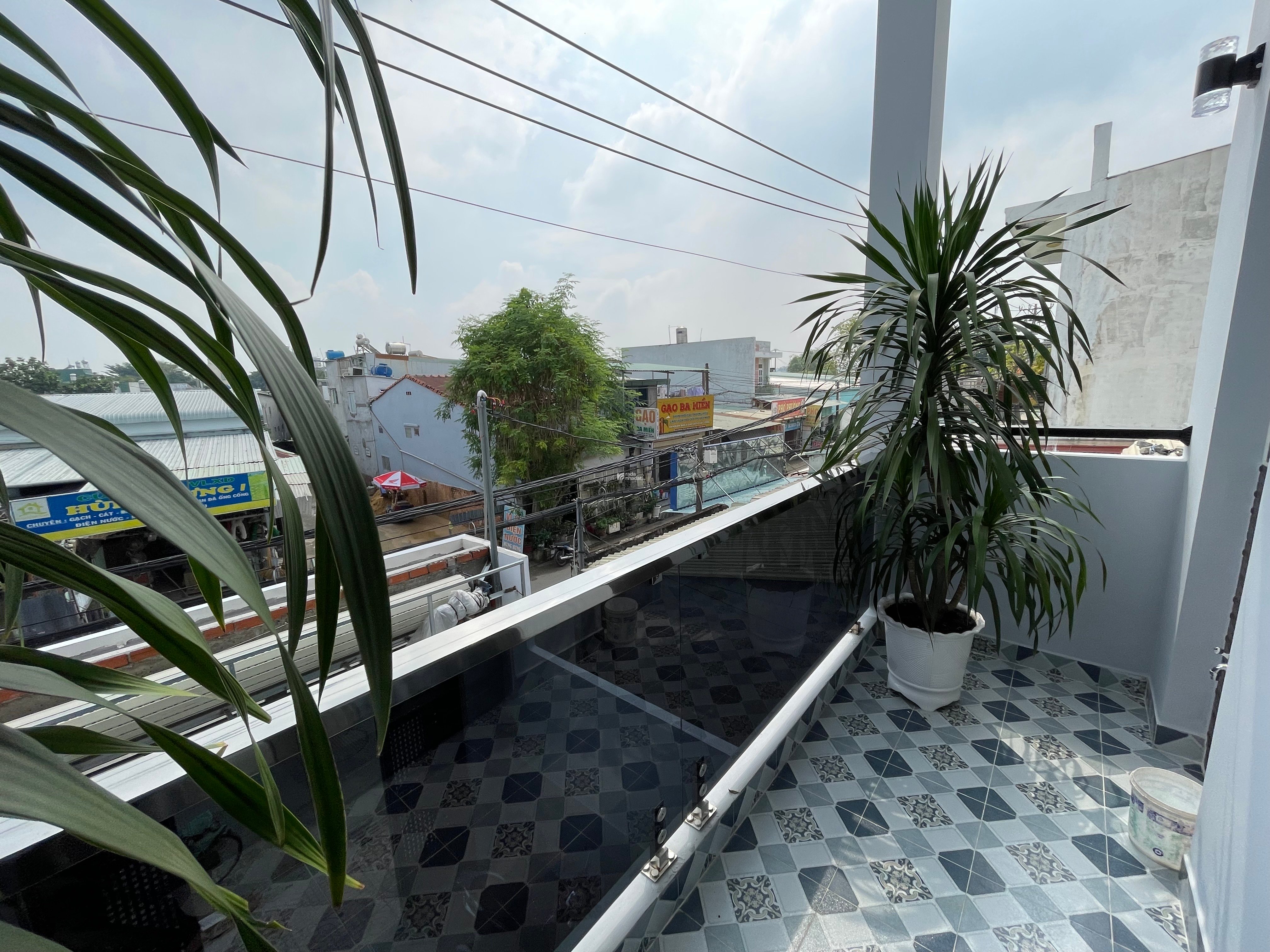 Chủ bán nhà 5 tầng  mặt tiền nhựa 4 x 25,  Đông Thạnh 4, Hóc Môn , 