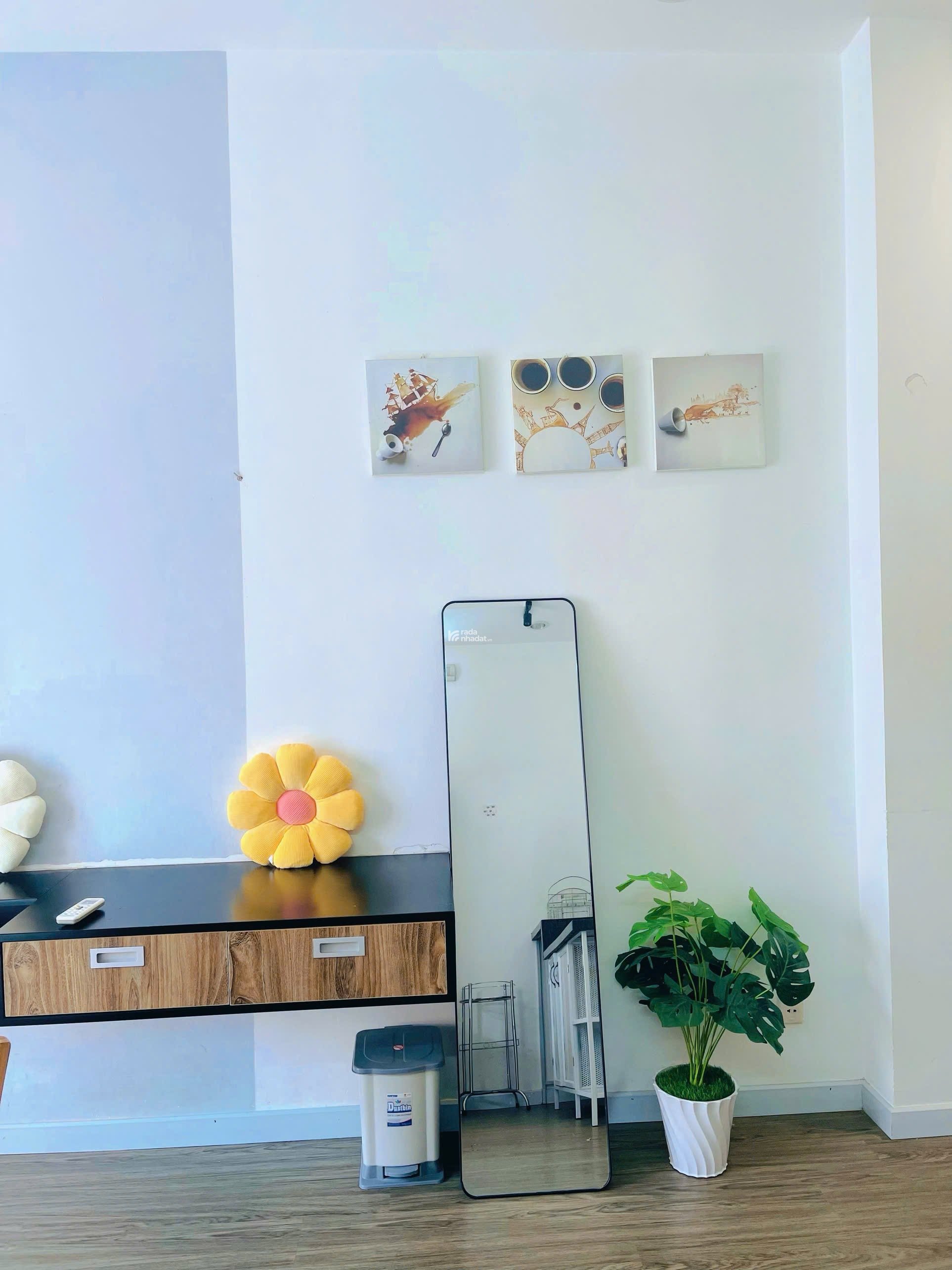 Cho thuê Căn hộ full nội thất gần công viên Lê Văn Tám, chợ Tân Định, chùa Ngọc Hoàng Quận 1