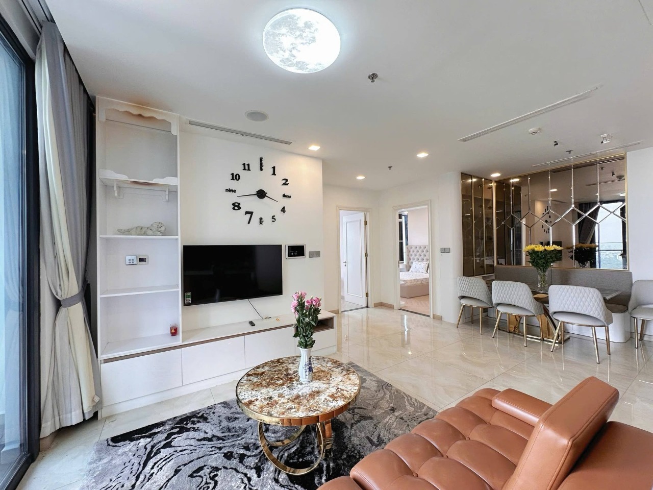 Chính Chủ Cần Cho Thuê Gấp Căn Hộ The Flemington, Quận 11, DT 117m2 (2PN, 2WC), Nội Thất Cao Cấp