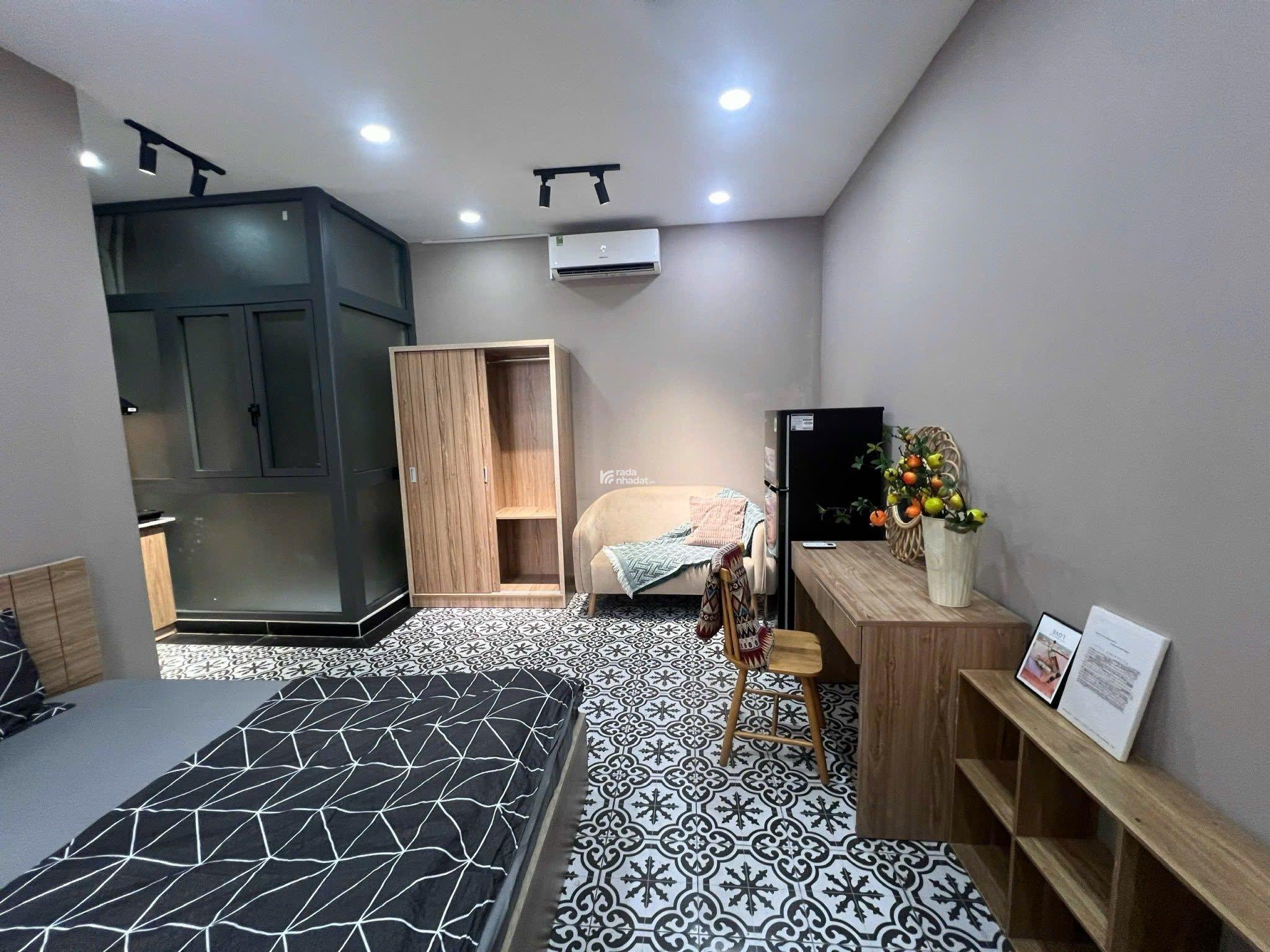 Phòng 35m2, cửa sổ trời, full nội thất, ngay Nơ Trang Long, Bình Thạnh, gần Q1, Q3