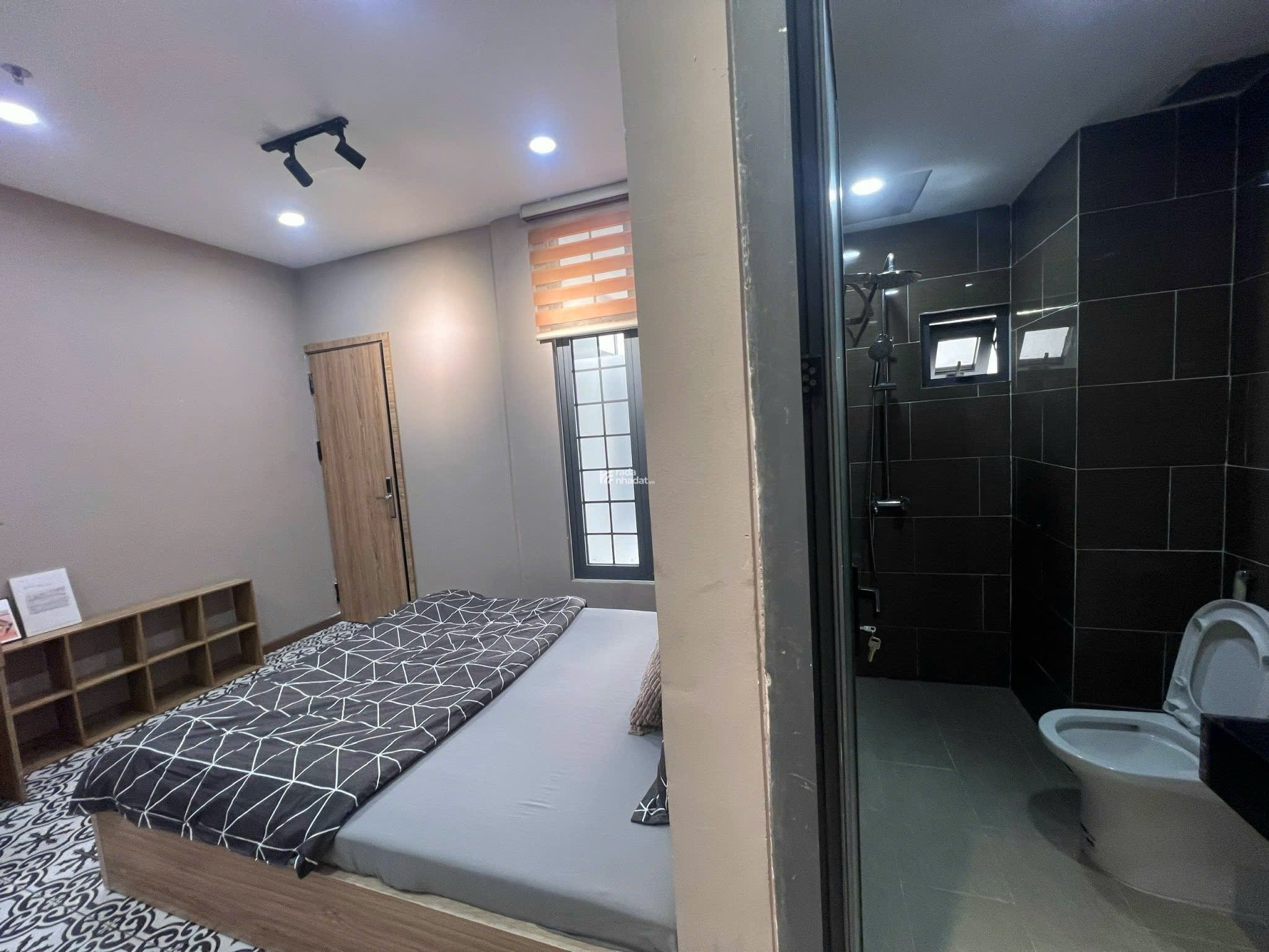 Phòng 35m2, cửa sổ trời, full nội thất, ngay Nơ Trang Long, Bình Thạnh, gần Q1, Q3
