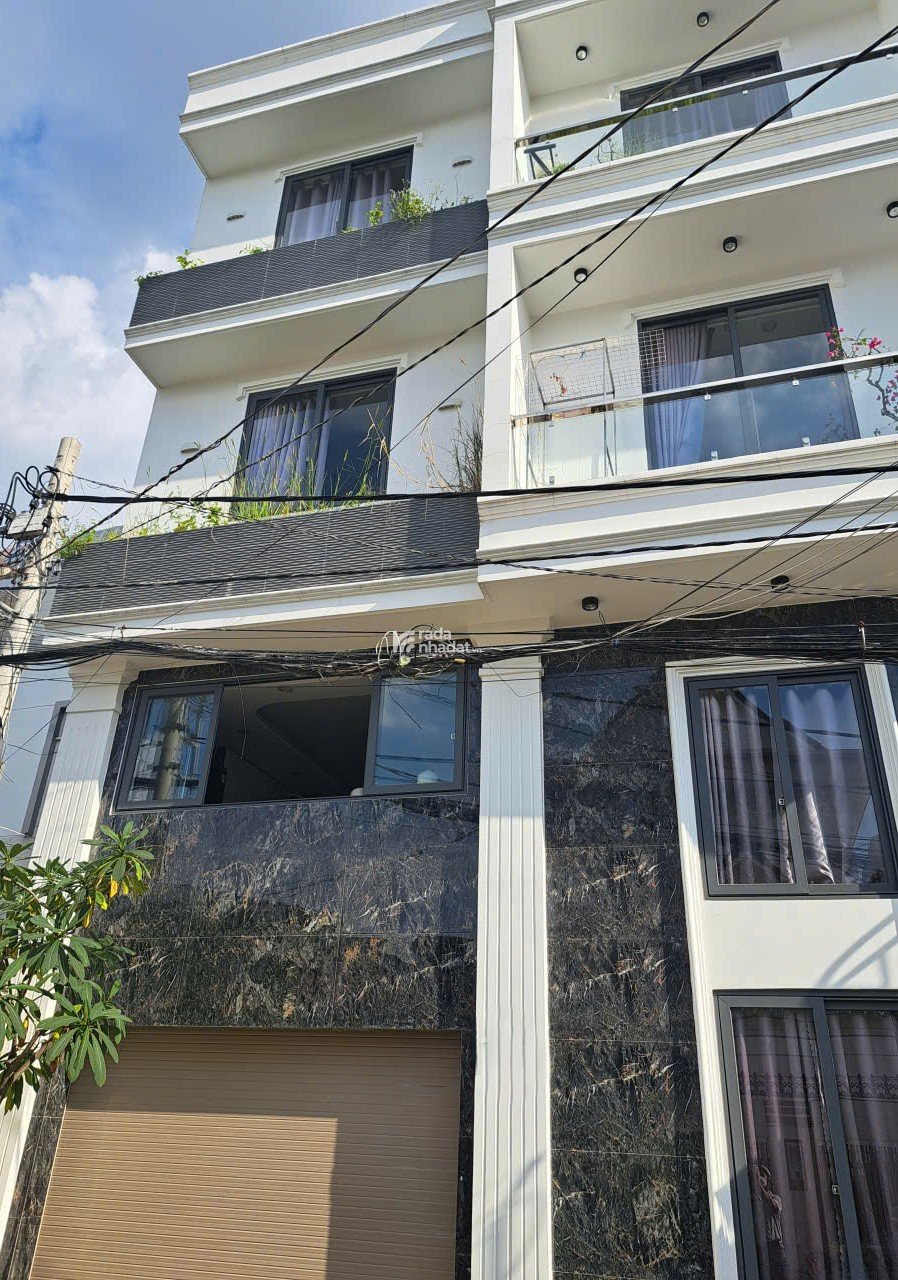 NHÀ MỚI ĐẸP Ở NGAY, HẺM NHỰA 5m THÔNG, 4 TẦNG GẦN BV THỦ ĐỨC, 8X10 CHỈ 8,2 TỶ.