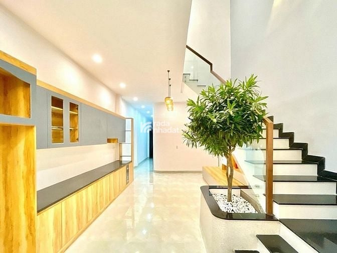 Bán nhà hẻm1/ Phạm Văn Chí, P3, Quận 6  Chủ Gấp bán ( trả là bán