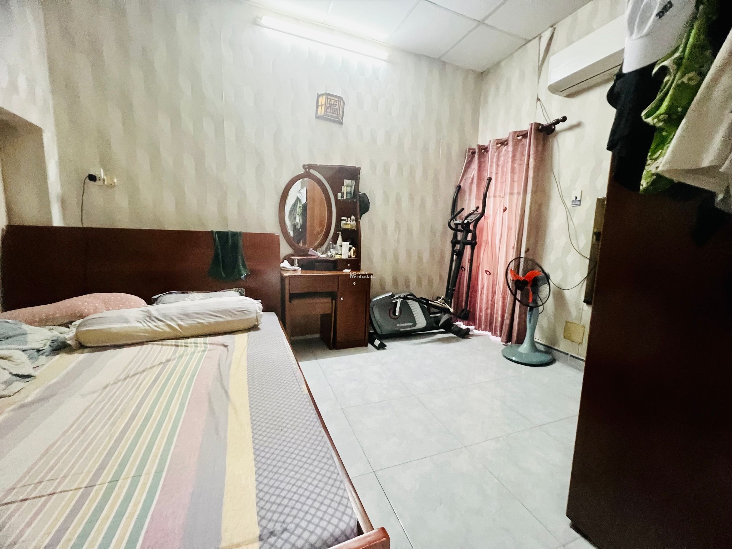 Bán nhà Lạc Long Quân, phường 8, Tân Bình chỉ 5.8 tỷ