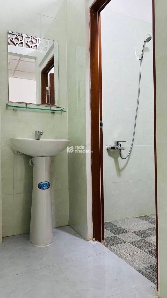 HẺM XE HƠI CỐNG LỞ, TÂN BÌNH, 63M2 TIỆN XÂY MỚI. GIẢM 350TR CHỈ CÒN 6T TL