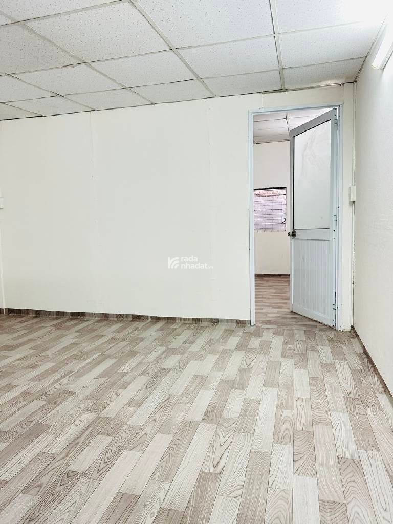 HẺM XE HƠI CỐNG LỞ, TÂN BÌNH, 63M2 TIỆN XÂY MỚI. GIẢM 350TR CHỈ CÒN 6T TL