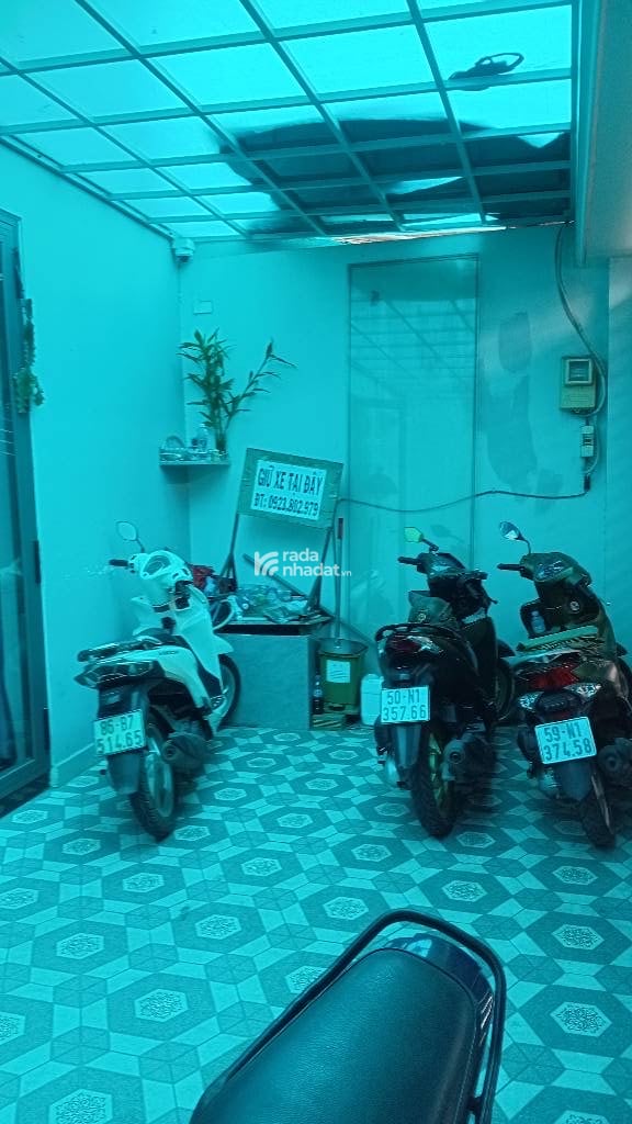 Bán CHDV gần lề trọng tần nguyễn thị tú 