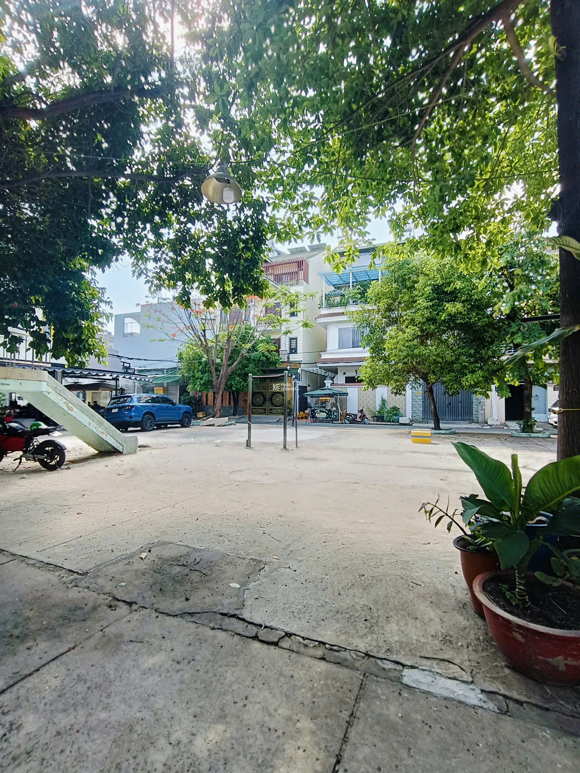 Bán nhà 2 Mặt tiền Trần Thủ Độ .Q Tân Phú. Dt: 4x12m .Giá: 8,9 tỷ TL