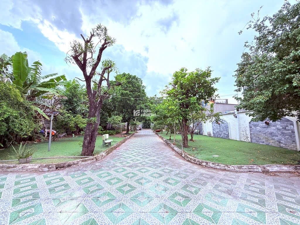 GẤP GẤP GẤP _ BIỆT THỰ VƯỜN 1000M2 FULL THỔ _ 27 TỶ CÒN THƯƠNG