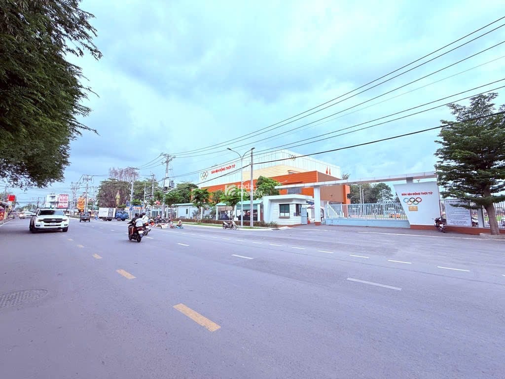 GẤP GẤP GẤP _ BIỆT THỰ VƯỜN 1000M2 FULL THỔ _ 27 TỶ CÒN THƯƠNG