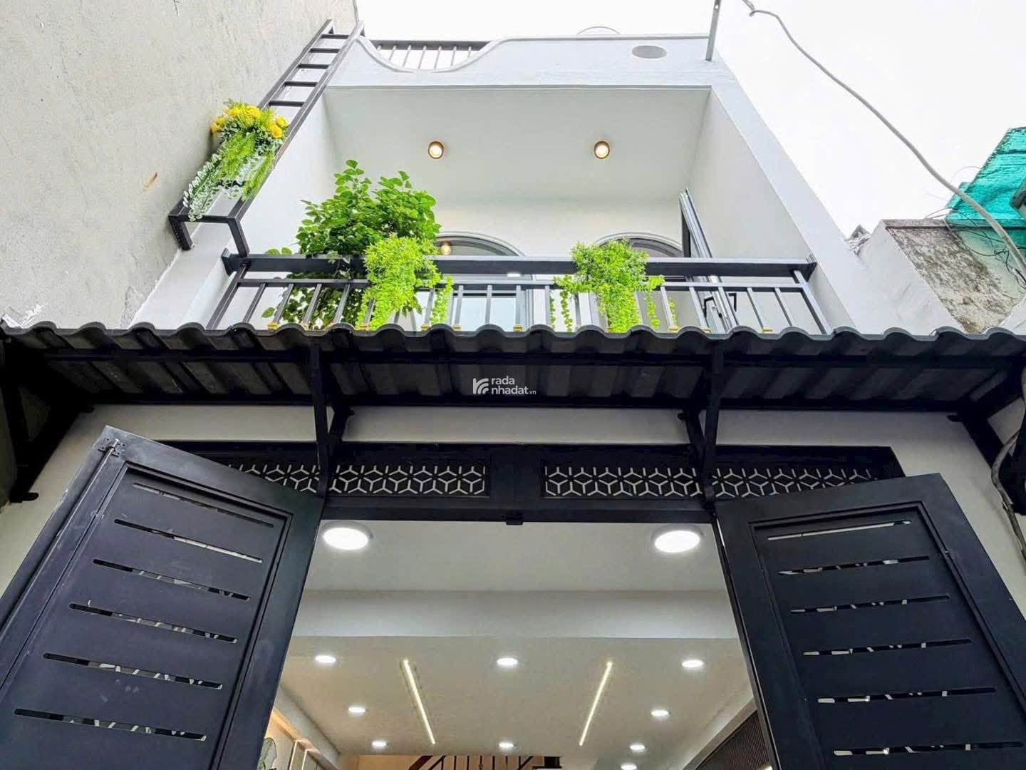 Bán nhà đẹp ở Trần Thị Cờ, P Thới An, Q12. Giá 3tỷ250 , 46m2, SHR