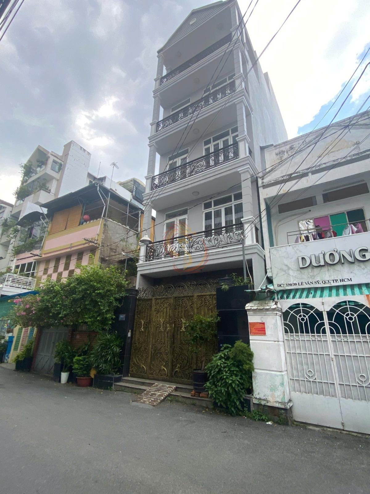 32 tỷ! Bán nhà ngay mặt tiền P. Tân Định, Quận 1  8x15m - 3 Tầng.