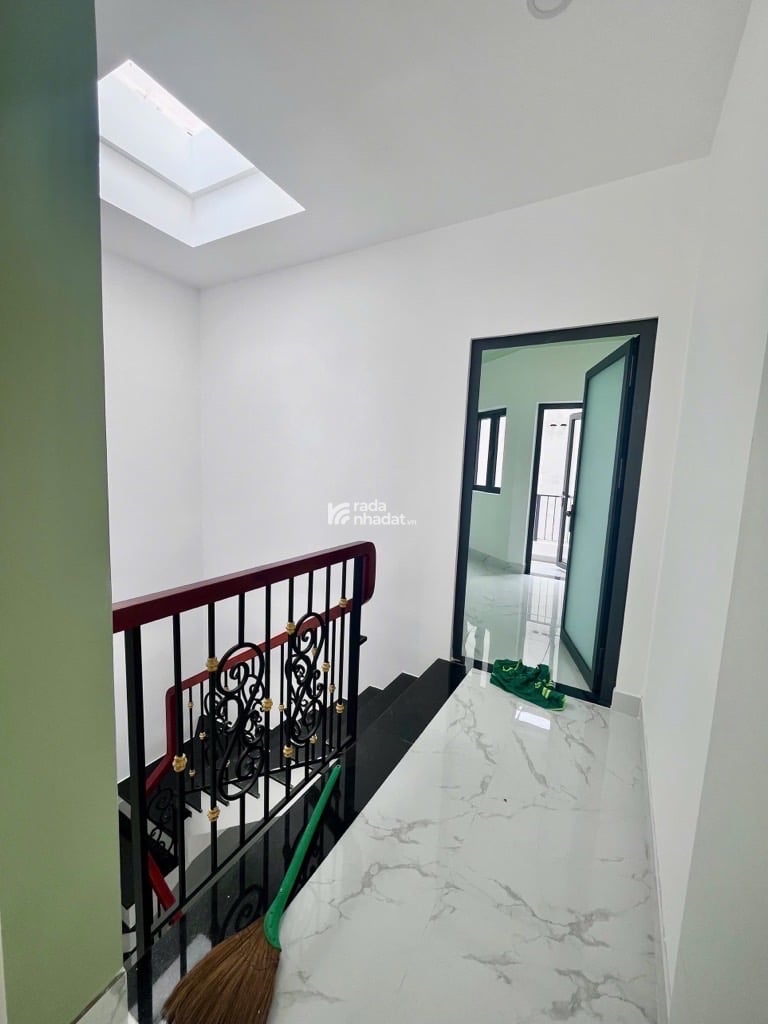 bán nhà đường đô đốc chấn  sơn kỳ