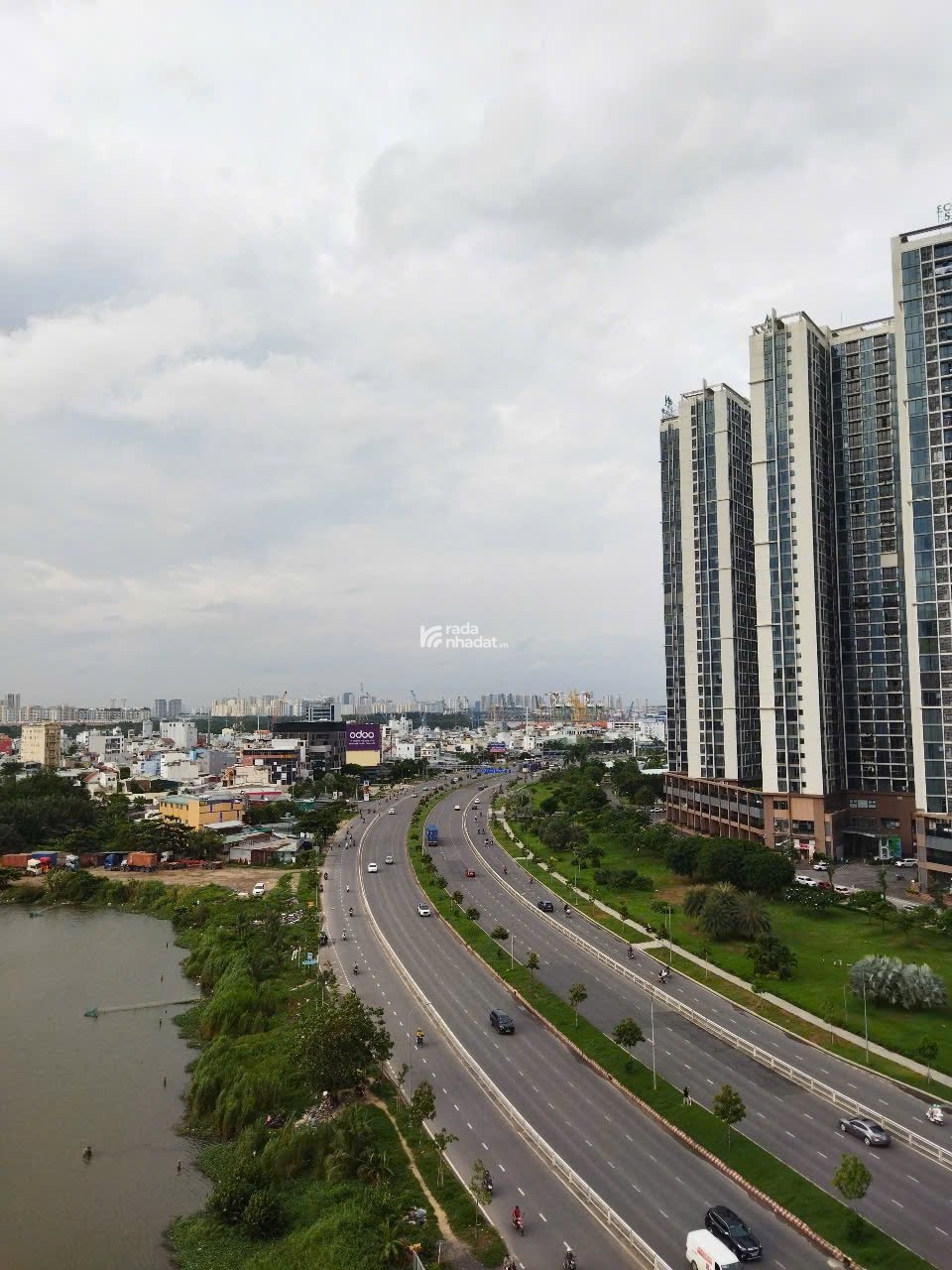 Ascent Lakeside thanh toán 50% nhận nhà 