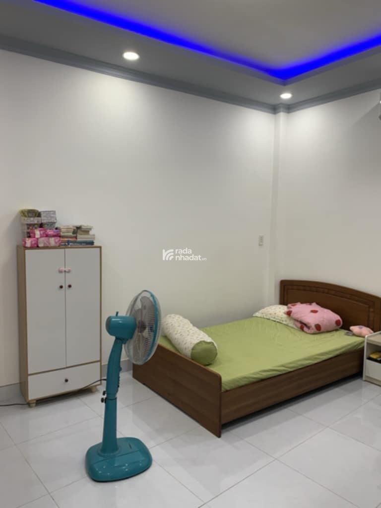 Giá tốt, 93m2  - 8.5 tỷ, bán nhà hxh Hoàng Hoa Thám, phường 5, Bình Thạnh