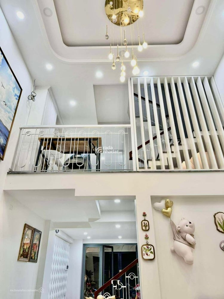 Con trai chủ mở công ty bán gấp nhà giá 3tỷ350triệu, DT 38m2 đường Trần Bá Giao, phường 5, Gò Vấp