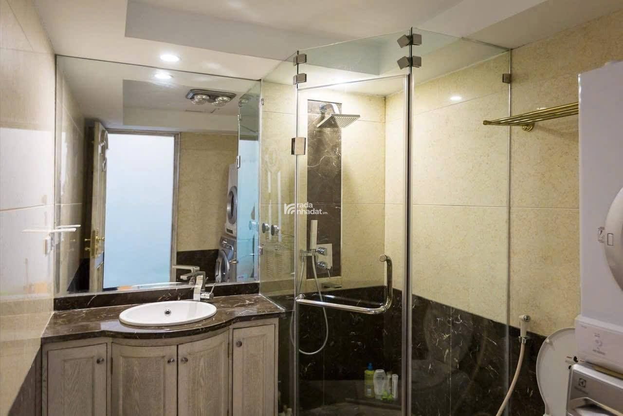 Cho thuê chung cư King Palace - 108 Nguyễn Trãi. 3 PN 2 vệ sinh full đồ. LH: 0356 179 ***