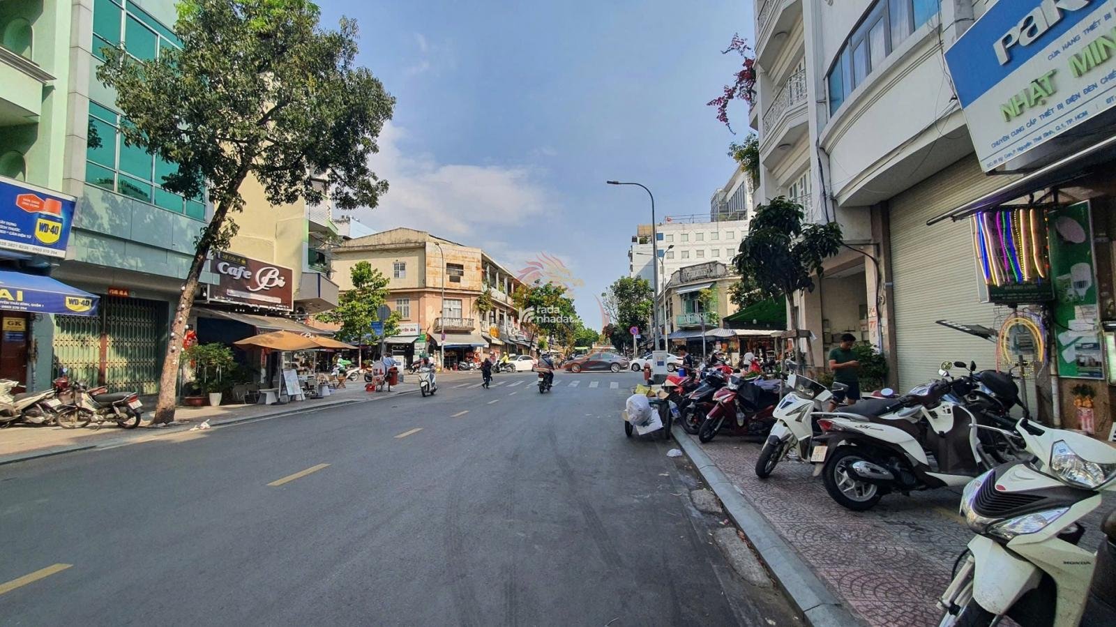 48 tỷ! Bán mặt tiền ngang LỚN 7.7x22.6m Đ. Ký Con, Q.1  - 4 Tầng. 