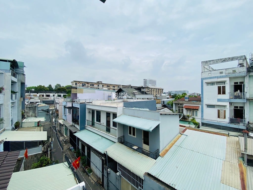 NHÀ ĐẸP MẶT TIỀN, 3 TẦNG DÒNG TIỀN 15tr/th, SÁT PHẠM VĂN ĐÔNG, 4X18, CHỈ 7,9 TỶ.