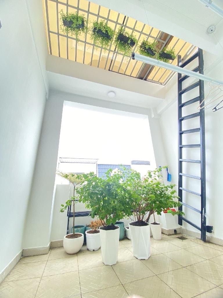 BÌNH TÂN HẺM Ô TÔ - NHÀ ĐẸP 4 TẦNG FULL NỘI THẤT 