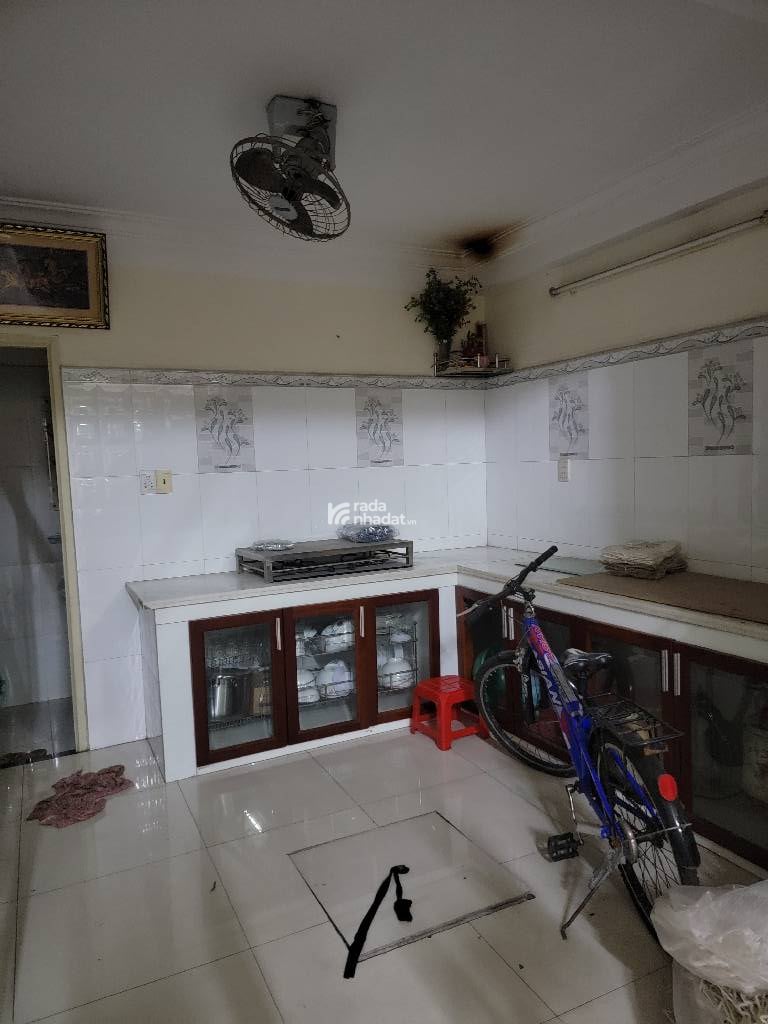 HẺM XE HƠI SÁT NHÀ, LẠC LONG QUÂN, TÂN BÌNH, 50M2 TIỆN XÂY. GIẢM 350TR CHỈ 9.68T TL 