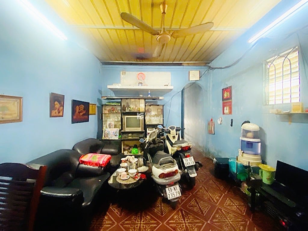 Bán nhà đường lê trọng tấn bình hưng hoà