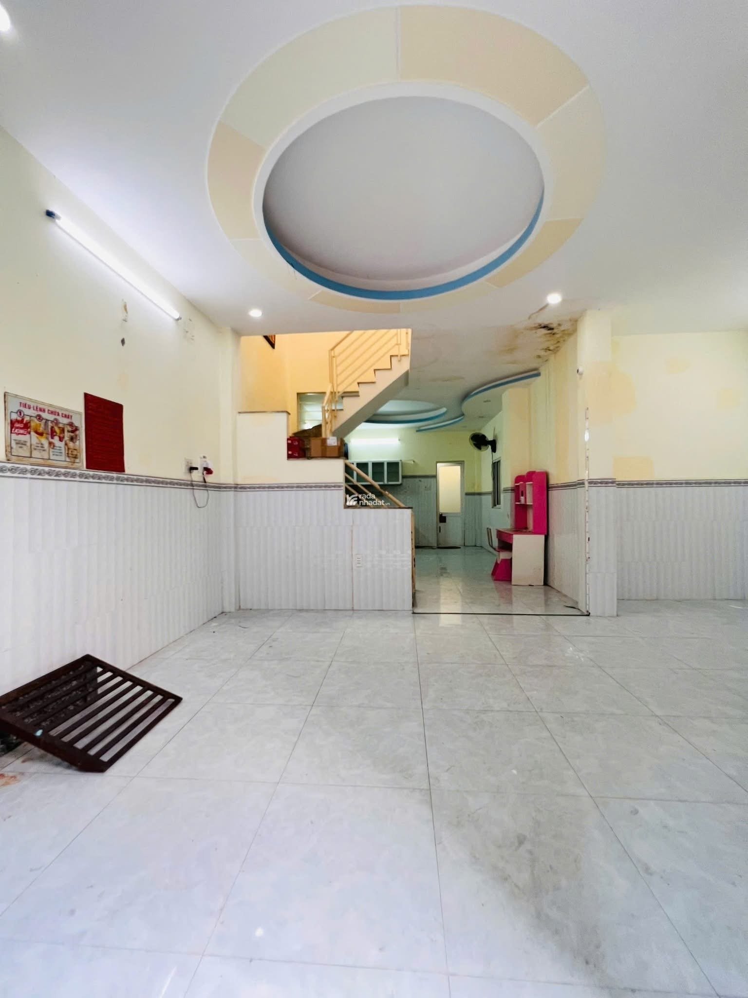 Bán ngay căn nhà Hoàng Việt, Tân Bình/ 53,2m2/ 3 Tỷ 250/ SHR/ Hẻm OTO