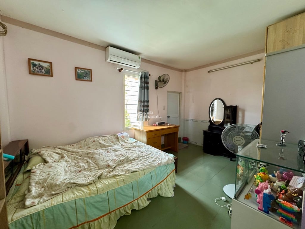 SÁT VÁCH QUẬN 1, MTKD TÂN CẢNG, BÌNH THẠNH, DÒNG TIỀN MỖI THÁNG. GIẢM 550TR CHỈ CÒN 63T TL